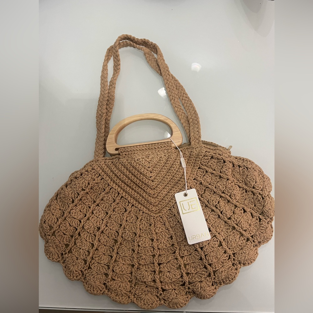 Vegan VICI Collection Knitted Shell 🐚 purse